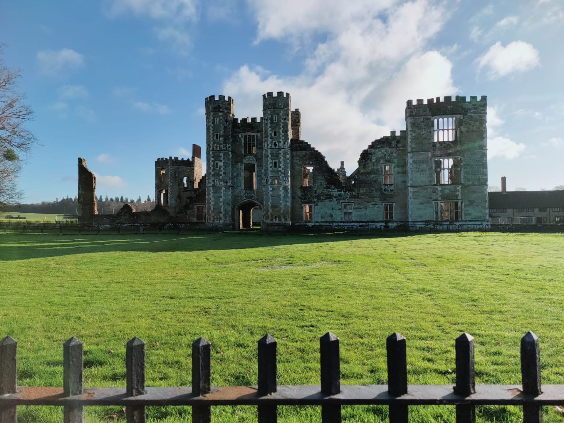 Cowdray Ruins
